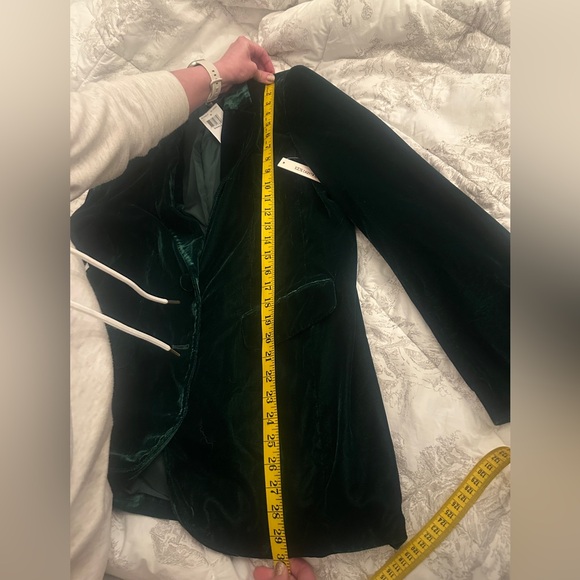 Aqua Green Velvet Blazer - Picture 5 of 7